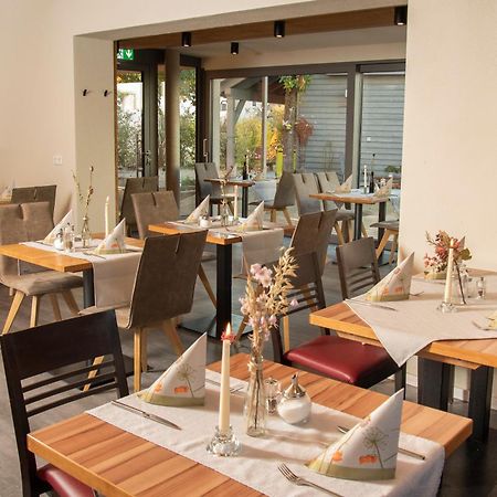 Gasthof Zum Goldenen Lamm Wettelsheim Exterior foto