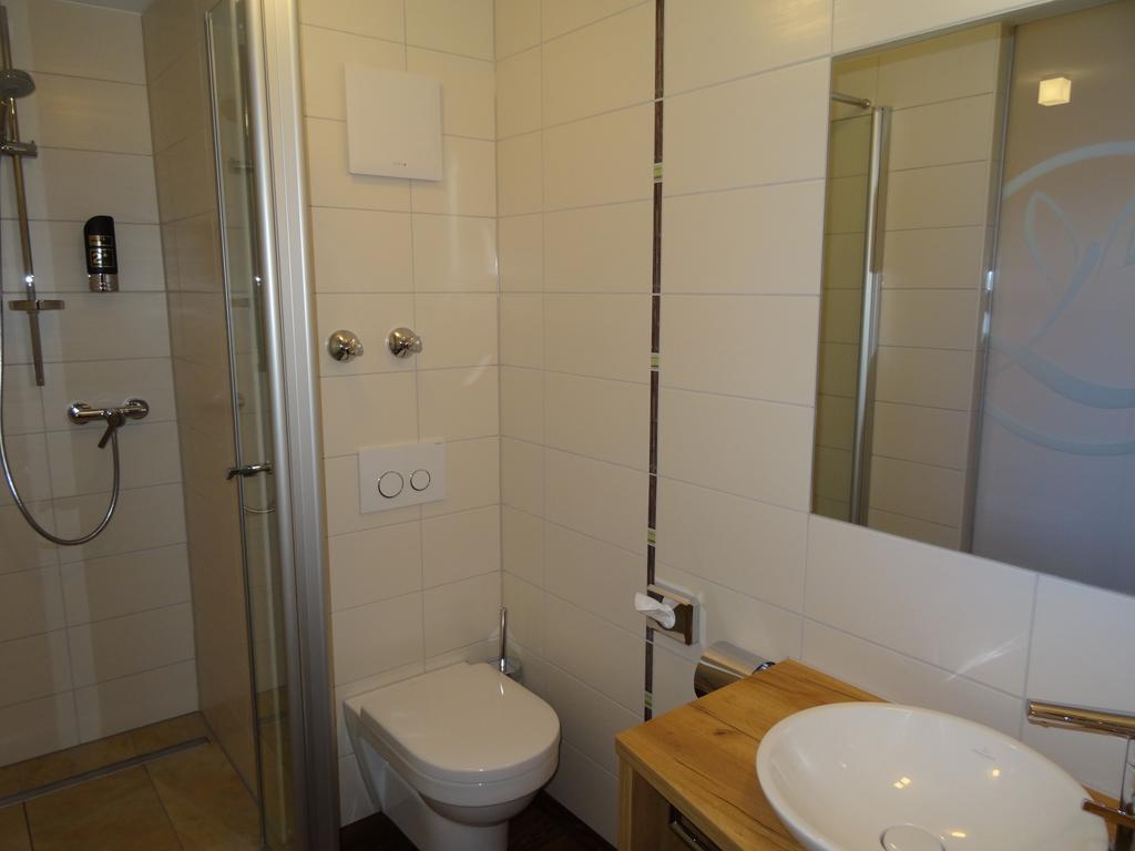 Gasthof Zum Goldenen Lamm Wettelsheim Quarto foto